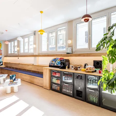 ibis Styles Marseille Centre Prado Place Castellane Отели рядом с достопримечательностью «Район Ла-Корниш»