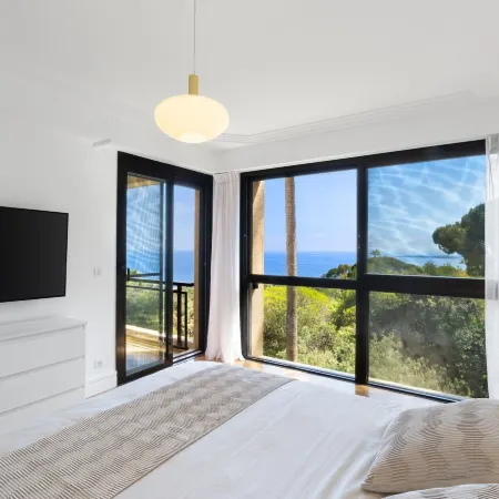 223 le GLA Euls in Golfe Juan
