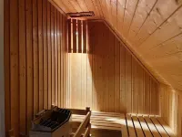 Holiday Home with Pet-Friendly Garden - Parkering