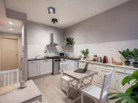VaticanRome Guesthouse Hotels near مستشفى جيميللي