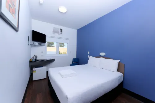 Ibis Budget Perth Airport - 3-Star