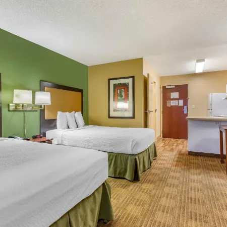 Extended Stay America Select Suites - Phoenix - Deer Valley Отели рядом с достопримечательностью «Дир-Вэлли»