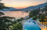 Hunguest Hotel Sun Resort - piscina