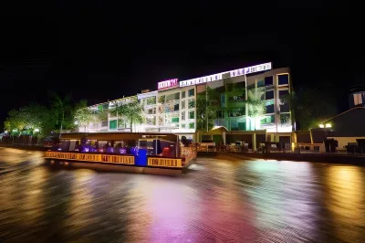 906 Riverside Hotel Malacca Hotels in Jonker