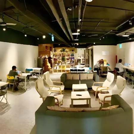 Cavemen Hostel (Taipei Station Youth)