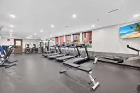 Upper Floor w Courtyard View 550 - salle de sport