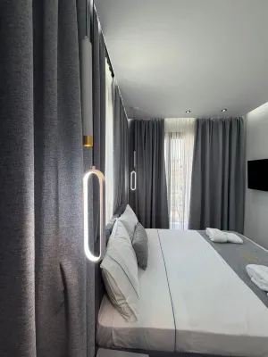 Grand Avelor Hotel - 2-Star