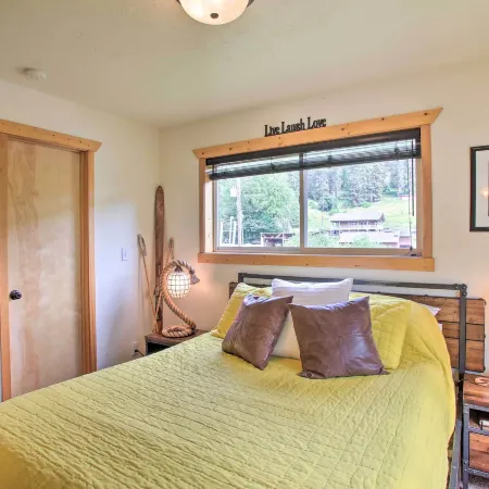 Waterfront Cabin w/ 2 Boat Docks & Mtn Views!