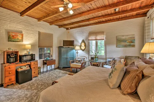 Historic Baton Rouge Vacation Rental 6 Mi to LSU! - Condos