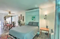 Interlaken Villa w/ Patio, Steps to Ridge Resort! - parking