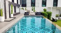 Blu Monkey Hub & Hotel Ranong - piscine