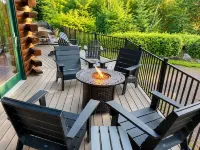 Authentic up North Log Cabin with Modern Comforts - con encanto