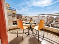Apt  Near Center & Port - balcony