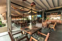 Onomo Hotel Durban - parking