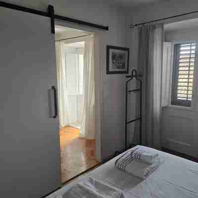 Apartment Saul Rooms