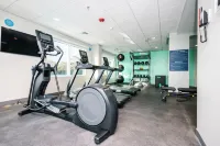 Tru by Hilton Distrito Palmerola - Gym