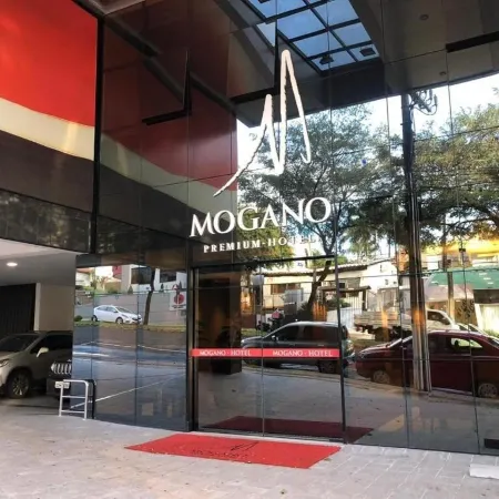 Mogano Premium Hotel - Eletroposto