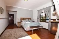 Cuckoos Nest Guest House - Pet friendly