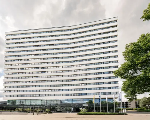 Radisson Blu Hotel, Bonn Hotels near Kessenich