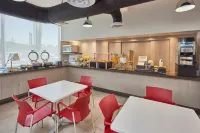 City Express Junior by Marriott Toluca Zona Industrial - parking