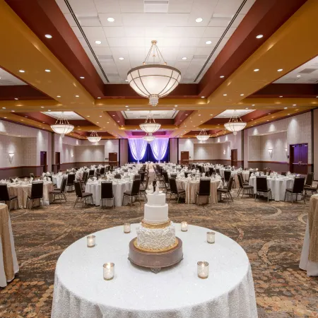 Embassy Suites Northwest Arkansas - Hotel, Spa & Convention Center
