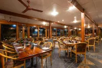 Knysna Log-Inn Hotel - breakfast