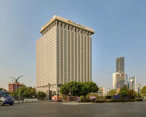 Fiesta Americana Reforma Hotels near Tabacalera