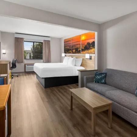Days Inn by Wyndham Mankato