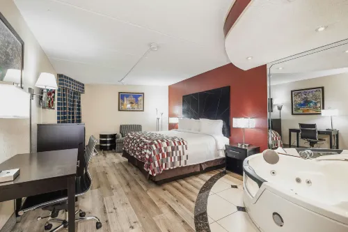 Red Roof Inn & Suites Macon - Pet friendly