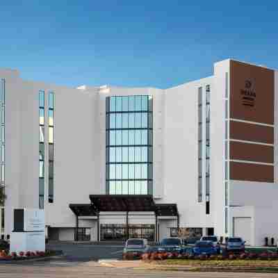 Delta Hotels Virginia Beach Waterfront Hotel Exterior