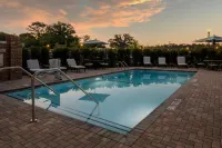 Courtyard Thomasville Downtown - Pools