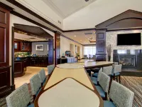 Homewood Suites by Hilton Toronto-Mississauga Hotels near Apollo Convention Centre