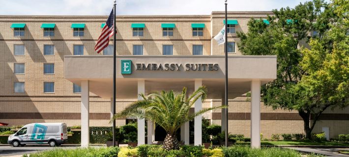 Embassy Suites by Hilton Brunswick Hotels in Glynn County
