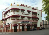 Hotel Discovery - 3-Star