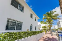 Instant Stay Ocean Drive - Condos