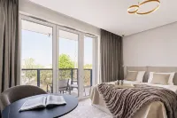 Bubble Love Suites - Jacuzzi & Parking - شرفة