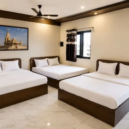 Hotel Bansi Palace