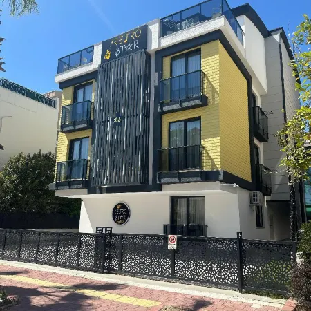 Retro Star Suites