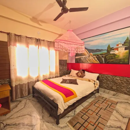 Hotel National Park Sauraha- Homely Stay and Peaceful Location with Jungle Safari Arrangements