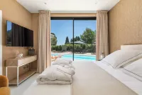 La Villa Monarque - 4 étoiles