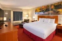 Days Inn by Wyndham Franklin - 2-Star