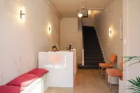 Hotel Bloom - 2-Star