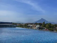 Grand Edge Hotel Semarang Hotels in Candisari