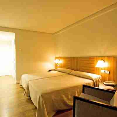 Hotel y Apartamentos SNÖ Isaba Rooms