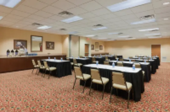 Holiday Inn Express & Suites AUBURN - UNIVERSITY AREA by IHG