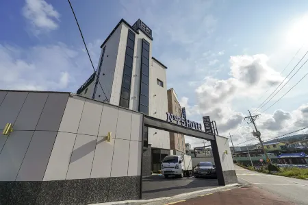 GijangYeonhwari No,25 Hotel