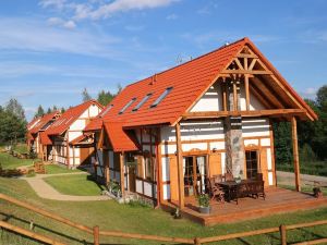 Charming Cottage in Barnowiec with Sauna