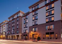 DoubleTree by Hilton Hotel Savannah Historic District Hotels in Savannah