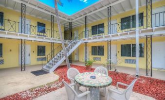Key Largo Inn