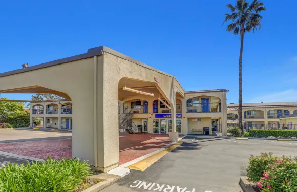 洛迪6號汽車旅館